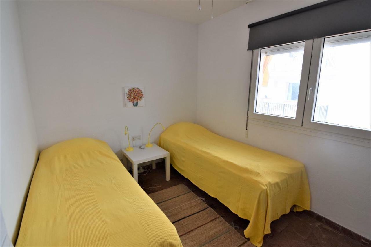 Casa Cava, C Merida 7 네르하 외부 사진
